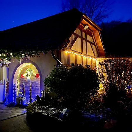 Lo'Gite L'Allee Du Val Lalaye エクステリア 写真