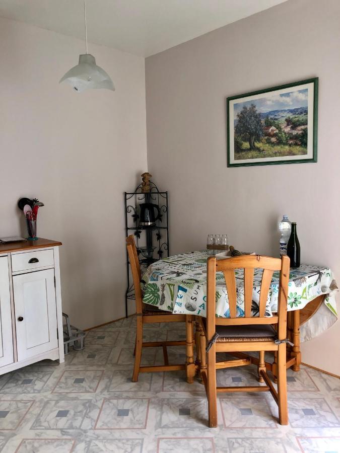 Lo'Gite L'Allee Du Val Lalaye エクステリア 写真