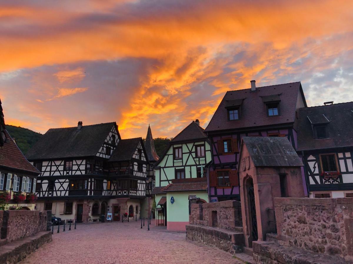 Lo'Gite L'Allee Du Val Lalaye エクステリア 写真